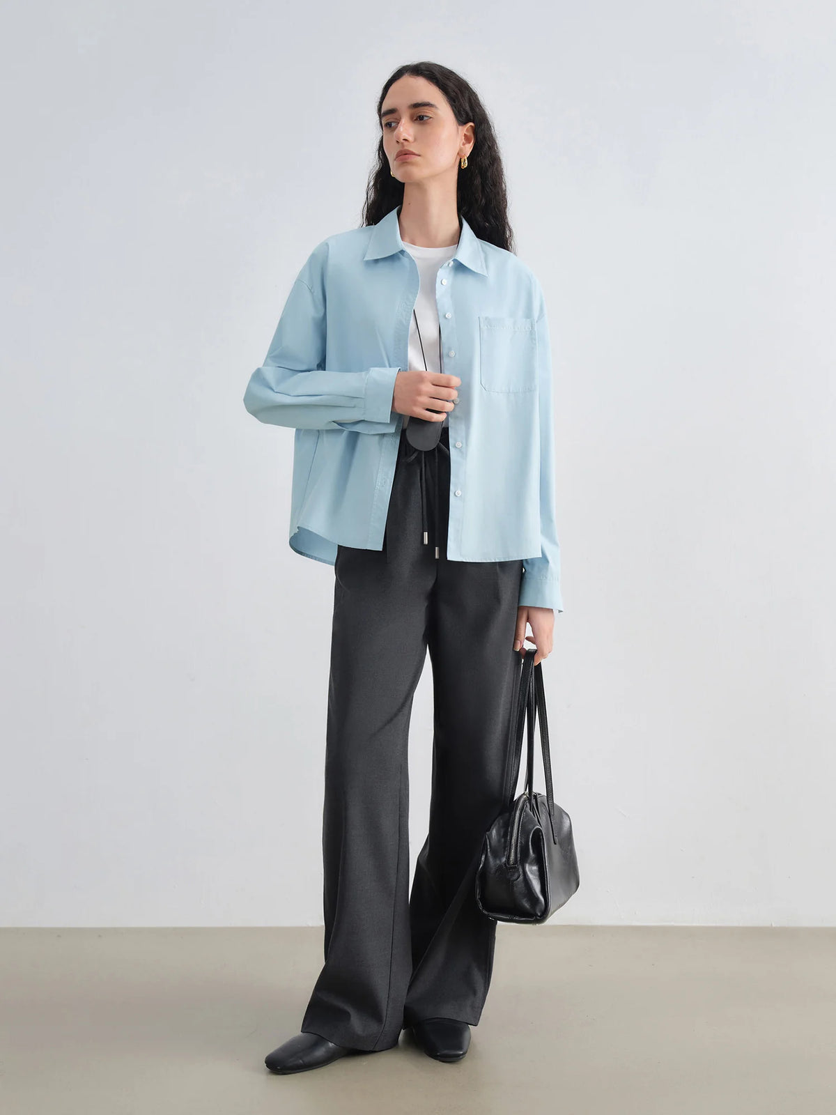VILZSTUDIOS Minimalist Contrast Trim Cotton Shirt