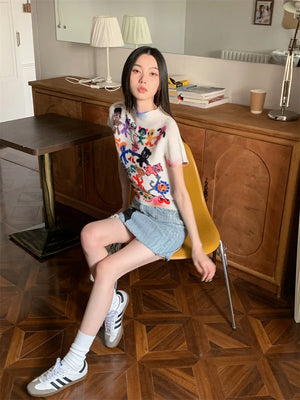 VILZSTUDIOS White Graphic Designer Crop Top