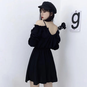 VILZSTUDIOS Black Solid Gothic Mini Dress