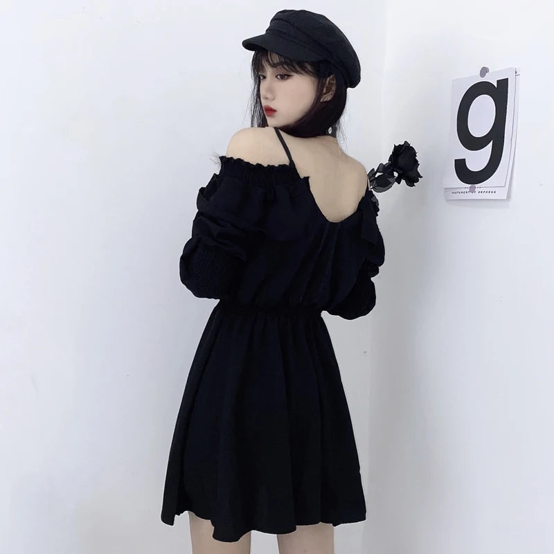 VILZSTUDIOS Black Solid Gothic Mini Dress