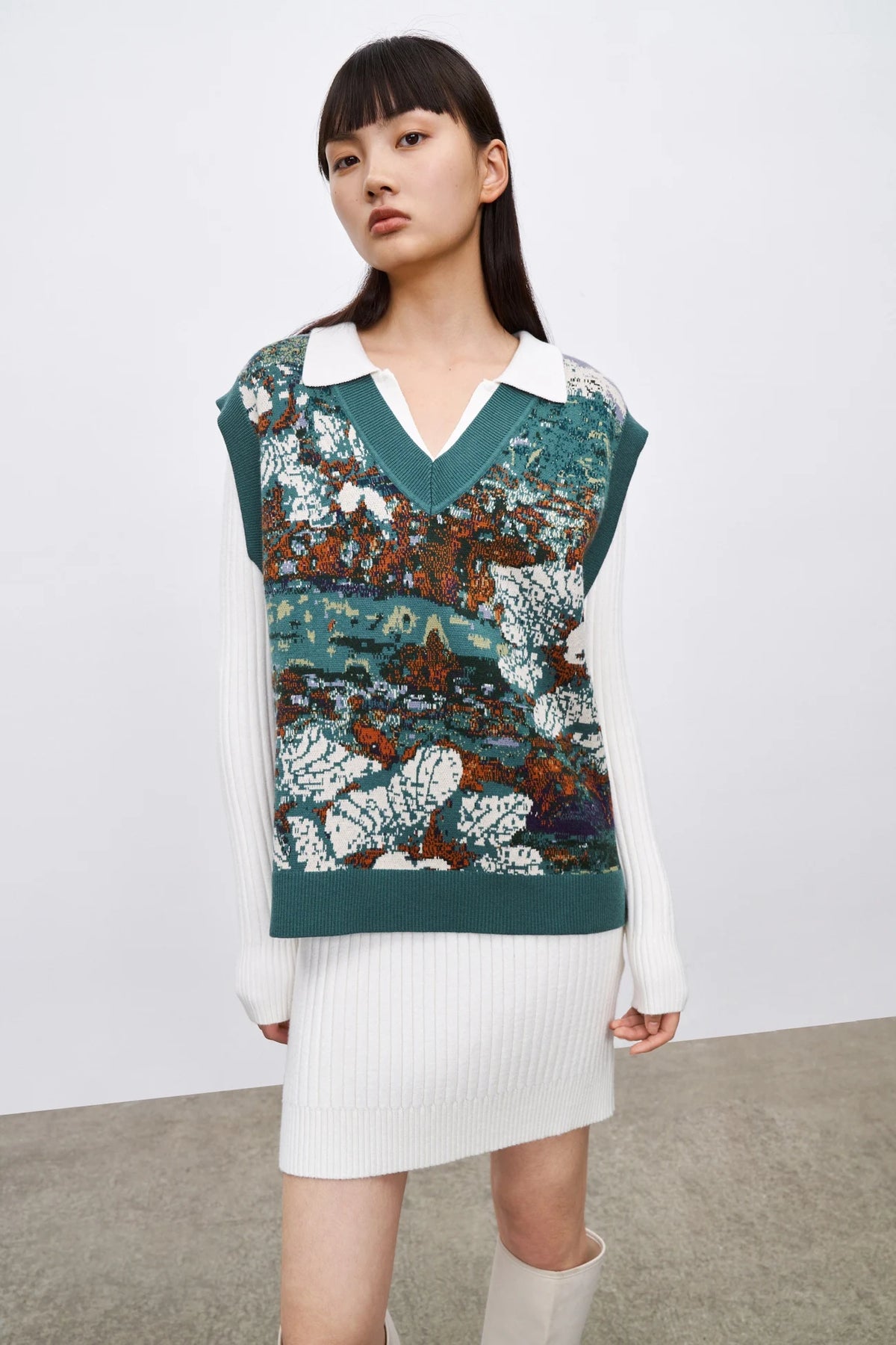 VILZSTUDIOS Multicolor Sleeveless Knitted Vest