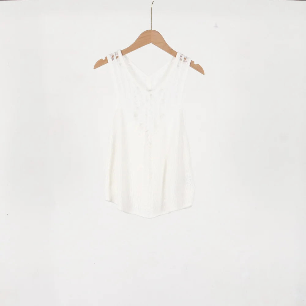 VILZSTUDIOS Sleek Slim Fit Hollow Knit Tank Top