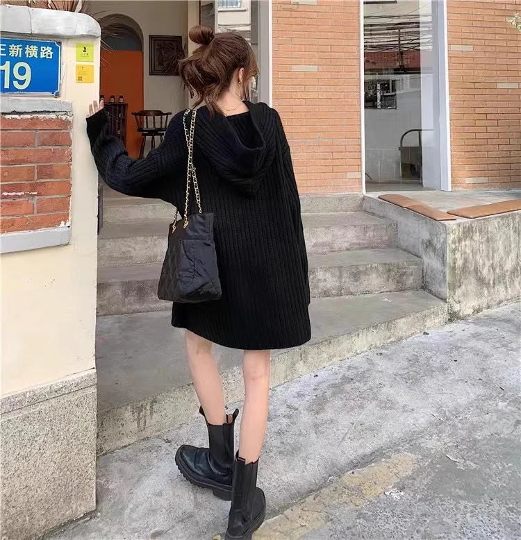 VILZSTUDIOS Cozy Wool Knitted Hooded Mini Dress