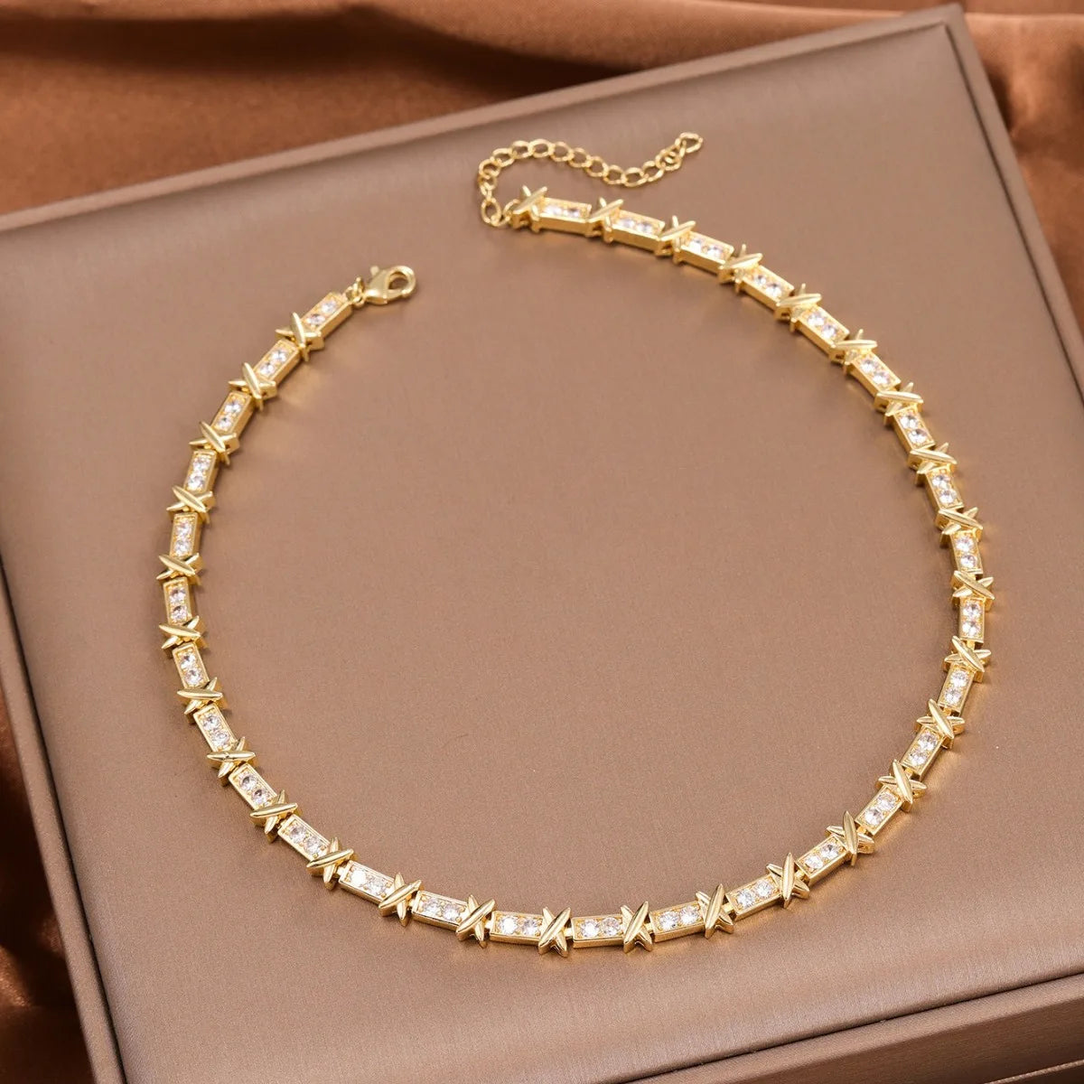 VILZSTUDIOS 1Pc Zircon High-End Necklace