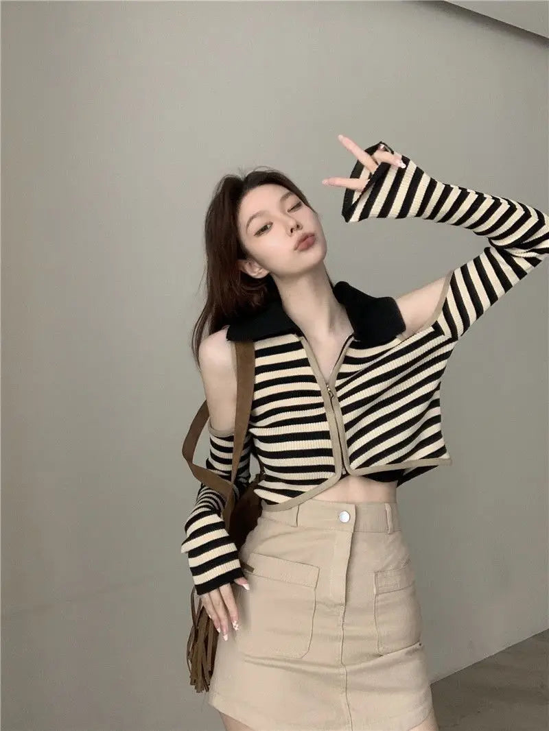 VILZSTUDIOS Striped Knitted Off Shoulder Crop Top
