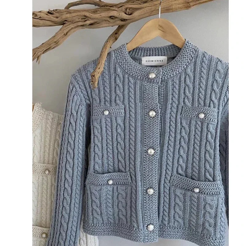 VILZSTUDIOS Elegant Knit Cardigan