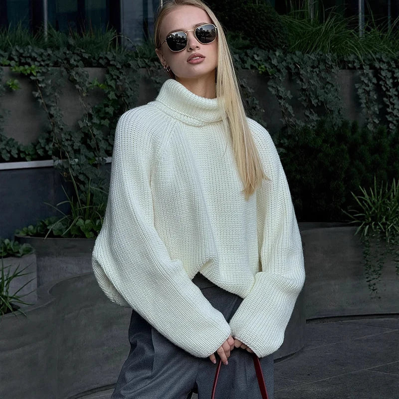 VILZSTUDIOS Cozy Hollow Turtleneck Sweater