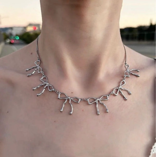 Cool Coquette Bowknot Necklace