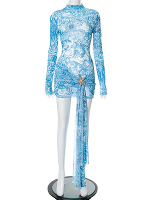 VILZSTUDIOS Elegant Star Print Pleated Turtleneck Dress