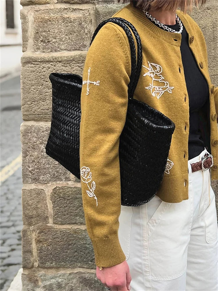 VILZSTUDIOS Embroidered Knit Cardigan