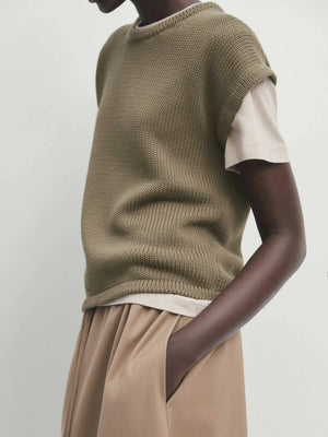 VILZSTUDIOS Chic Round Neck Short Sleeve Sweater