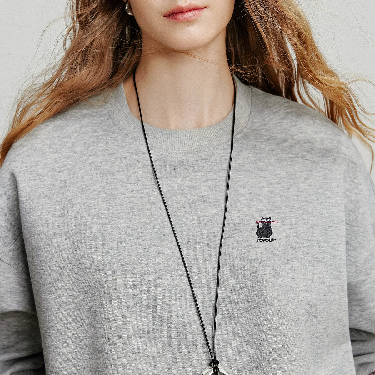 VILZSTUDIOS Cat Embroidery Striped Knit Pullover Shirt