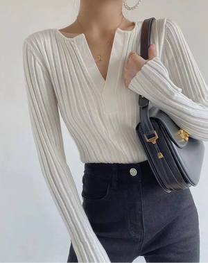 VILZSTUDIOS Knitted V-neck Sweater