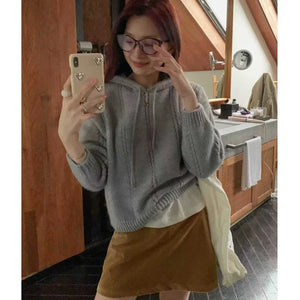 VILZSTUDIOS Cozy Drawstring Knitted Hoodie