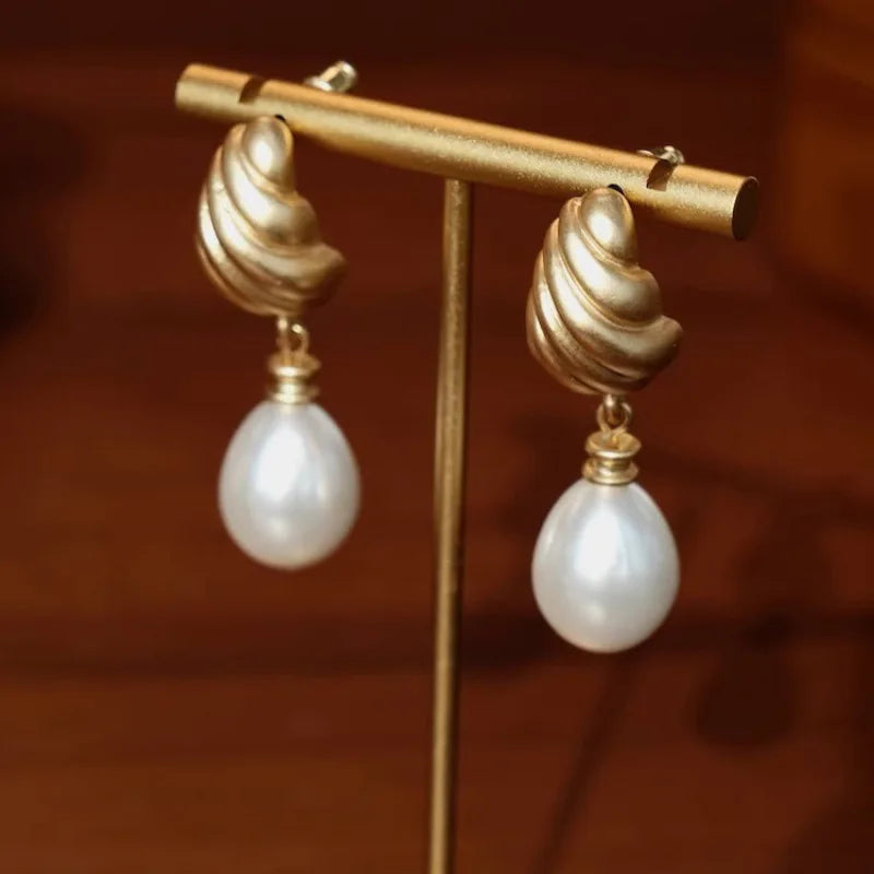 VILZSTUDIOS Gold Pearl Geometric Drop Earrings