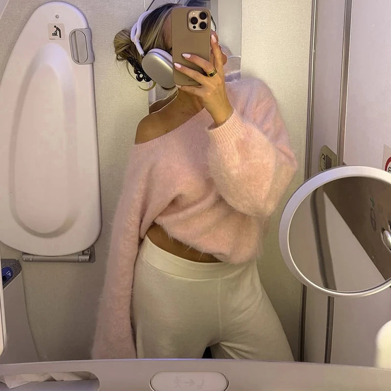 VILZSTUDIOS Cozy Mink Off-Shoulder Sweater