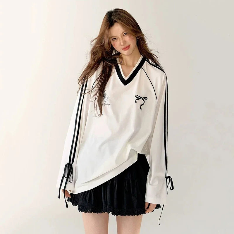 VILZSTUDIOS Sweet Bow White V Neck T-Shirt