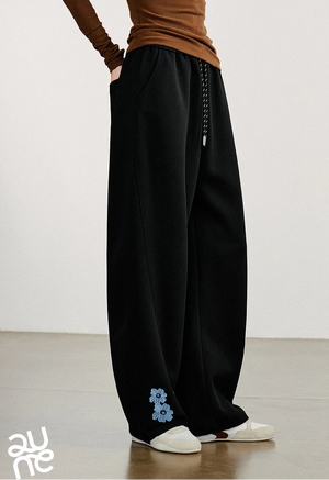 VILZSTUDIOS Green Velvet Embroidered Drawstring Sweatpants