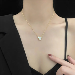 VILZSTUDIOS Acrylic Butterfly Pendant Necklace