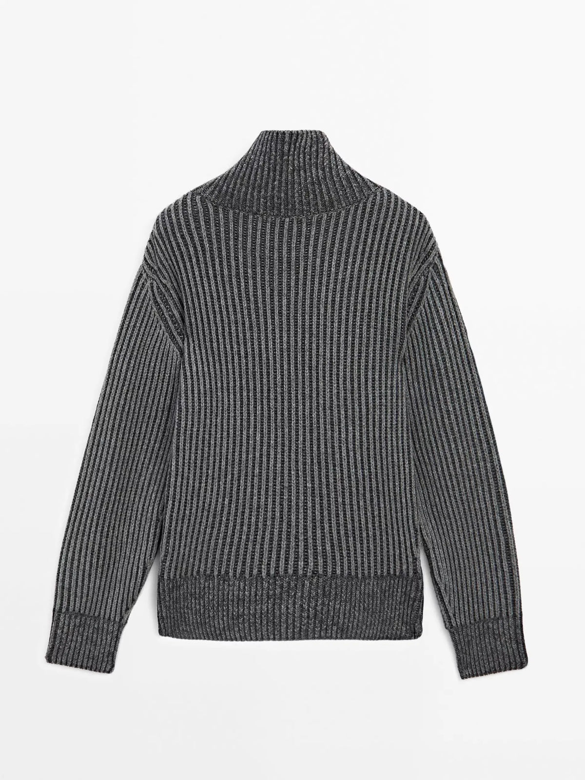 VILZSTUDIOS Thunder Gray Turtleneck Knit Sweater