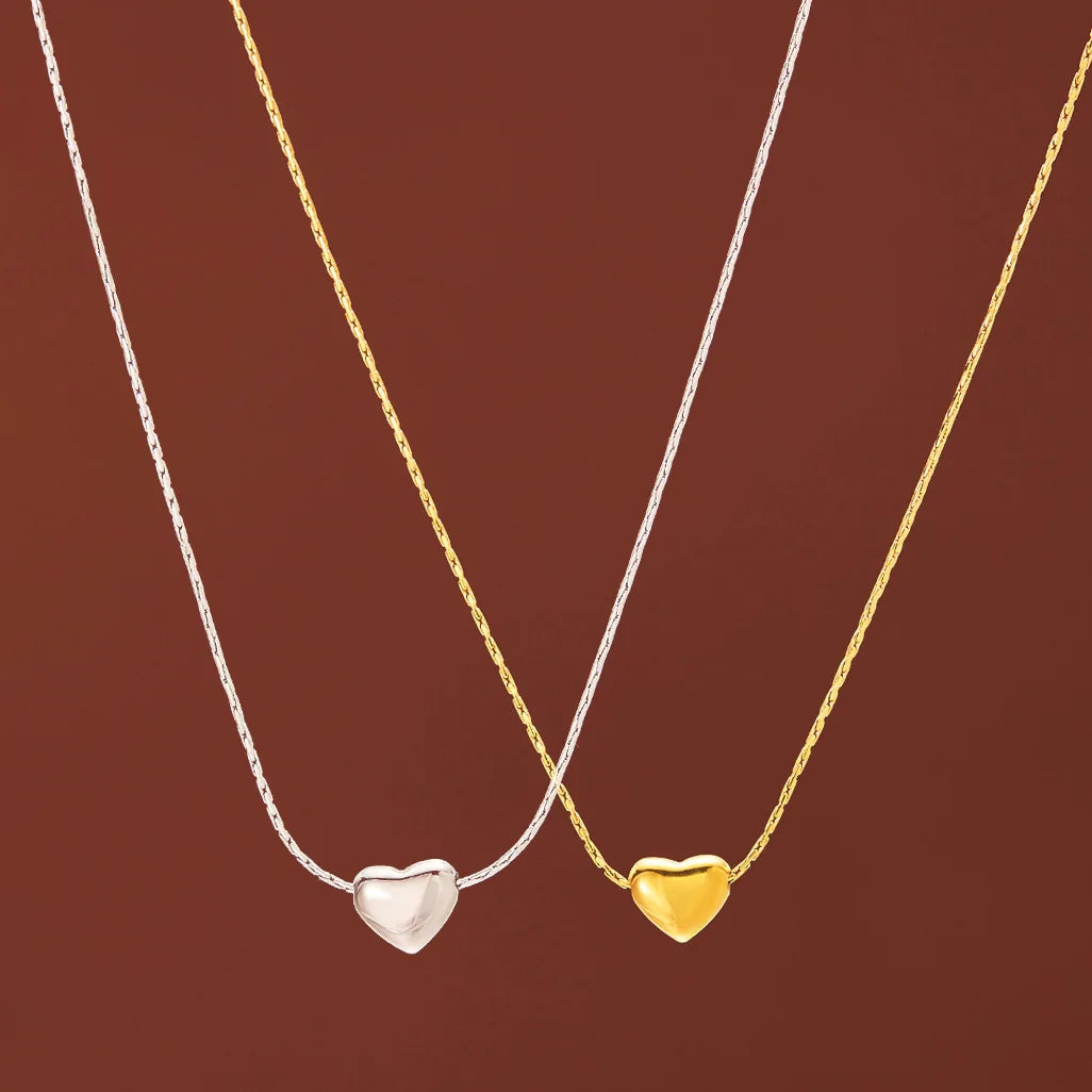 VILZSTUDIOS Classic Gold-Plated Mini Heart Pendant Necklace
