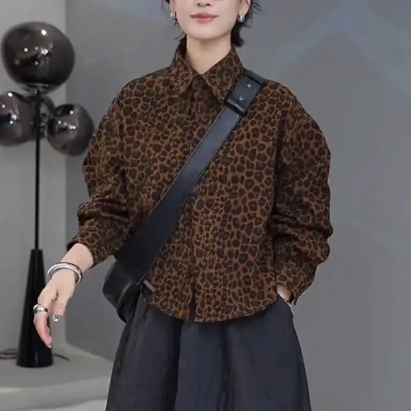 Chic Leopard Print Polo Collar Blouse