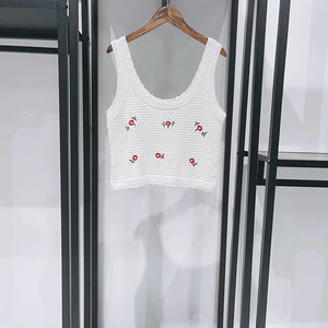 VILZSTUDIOS Flower Embroidered U-Neck Knitwear Sweater