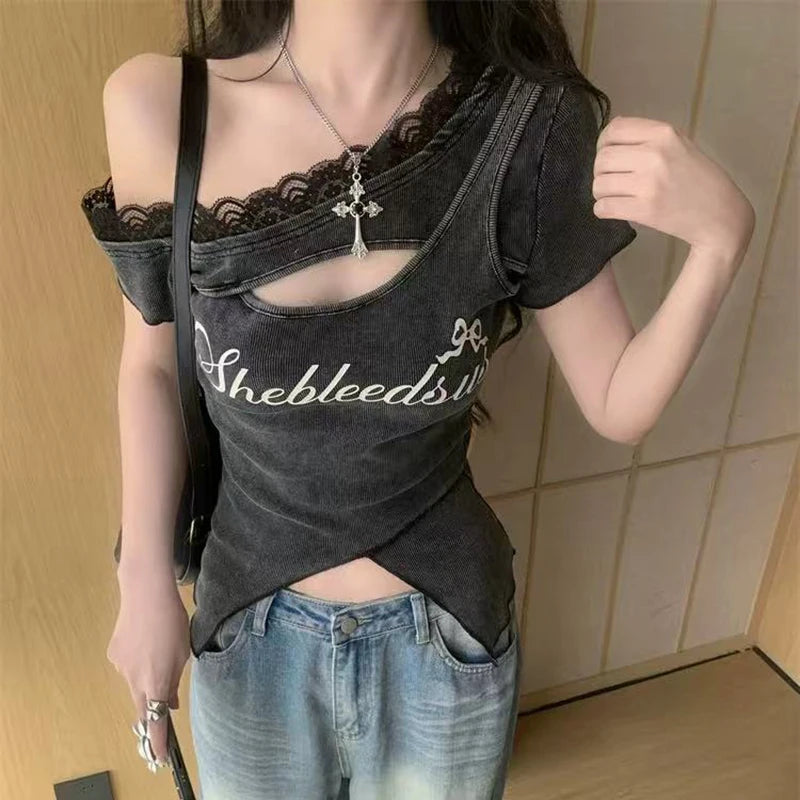 VILZSTUDIOS Lace Off-Shoulder Slim Fit T-Shirt
