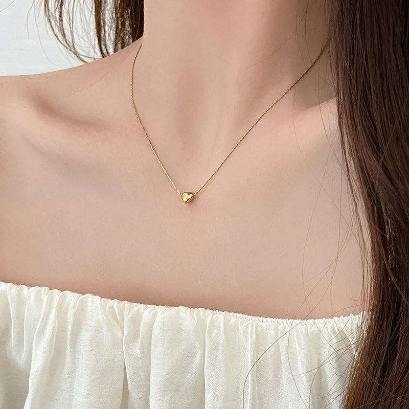 VILZSTUDIOS Classic Gold-Plated Mini Heart Pendant Necklace