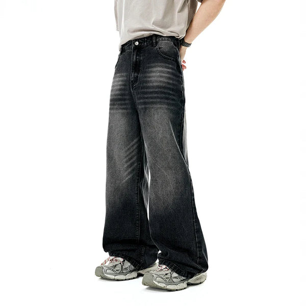 Sandgestrahlte Distressed-Jeans im Retro-Stil mit geradem Bein