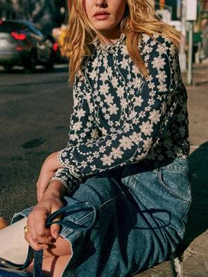 VILZSTUDIOS Elegant Retro Embroidered Blouse