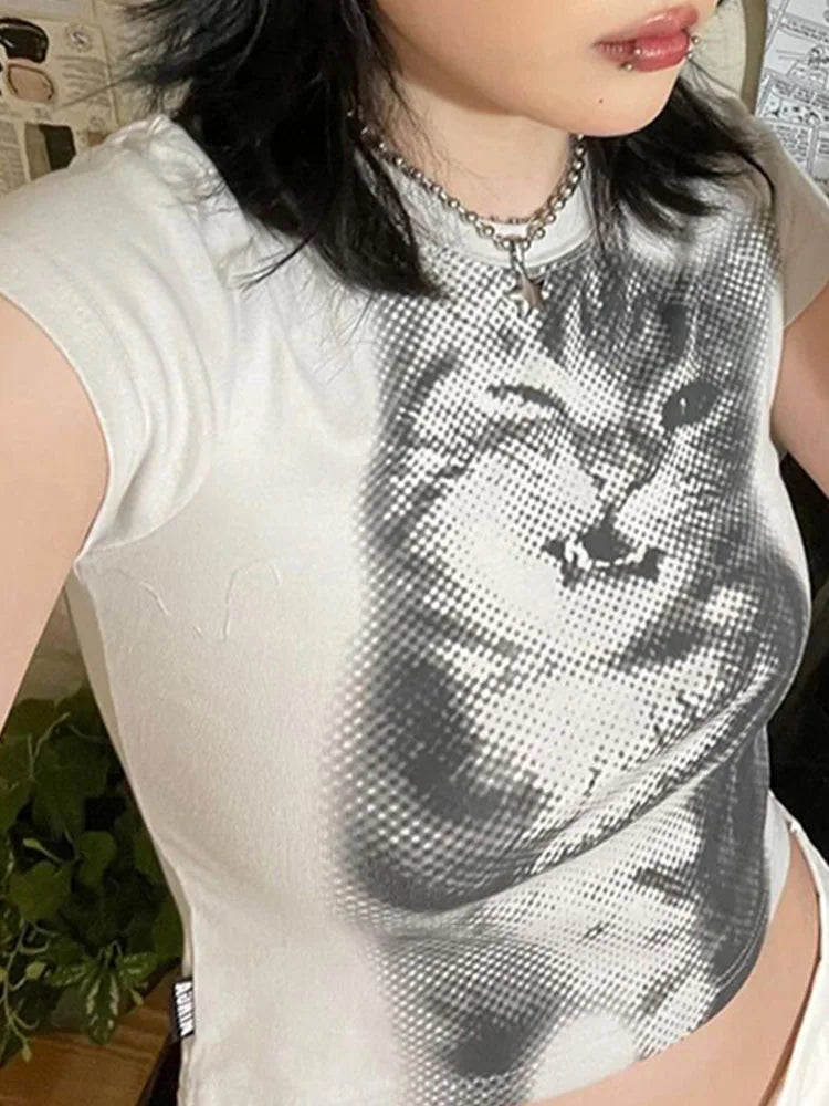 VILZSTUDIOS Cat Print Basic Cropped T-Shirt