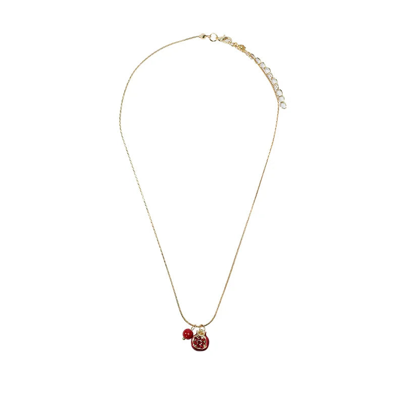 VILZSTUDIOS Luxury Vintage Pomegranate Pendant Necklace Collarbone