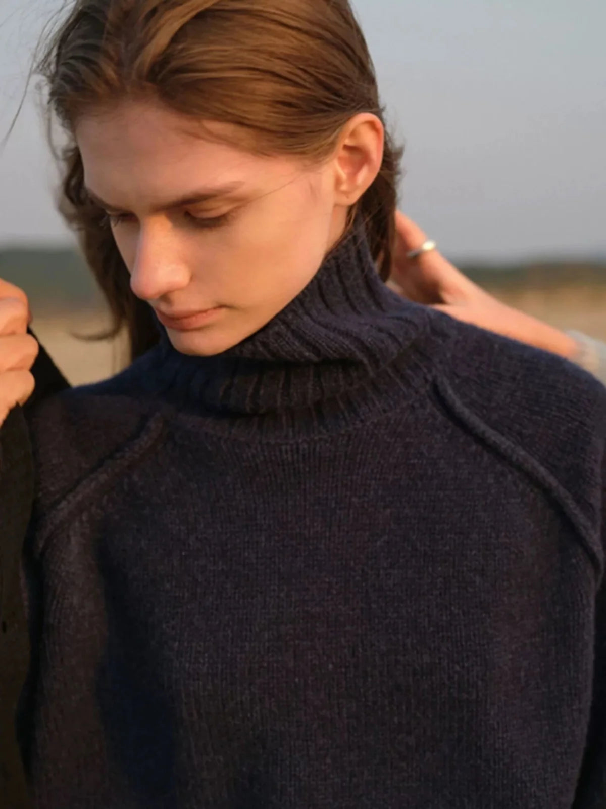 VILZSTUDIOS Thick Pure Cashmere Turtleneck Sweater