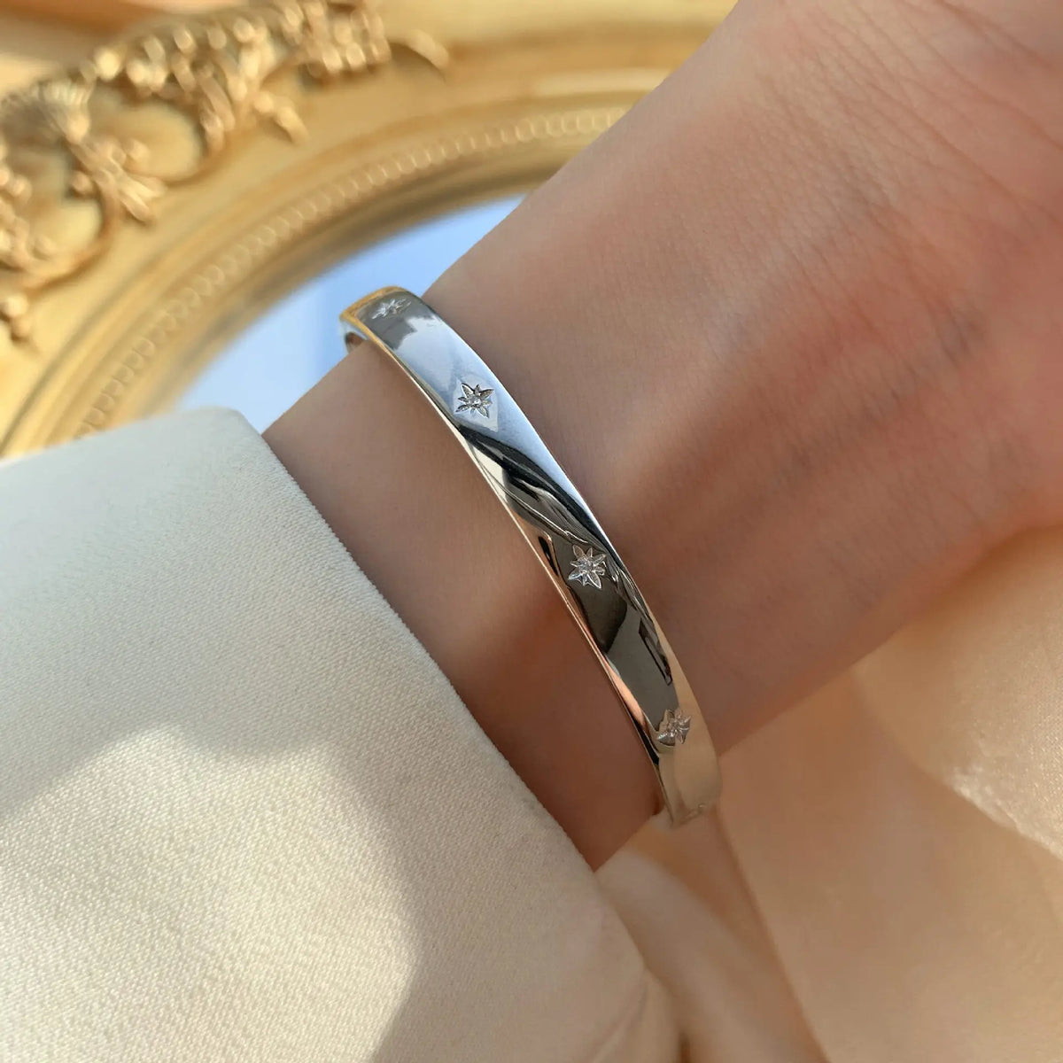 VILZSTUDIOS Golden Star Sterling Silver Bangle Bracelet