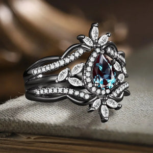 VILZSTUDIOS Elegant Black Blue Stone Waterdrop Ring