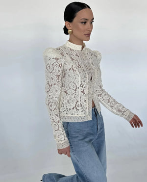 VILZSTUDIOS Elegant Lace Flower Long Sleeve Blouse