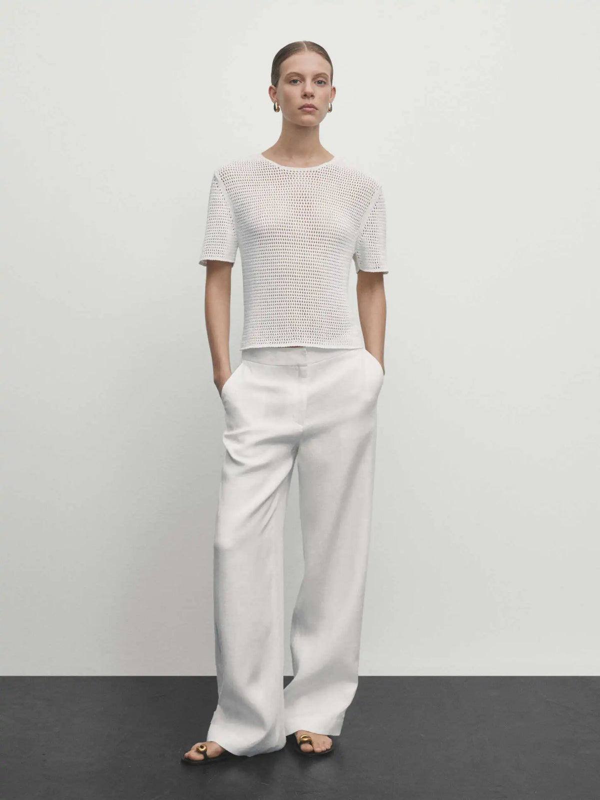 VILZSTUDIOS Hollow Knitted Short Sleeved T-Shirt