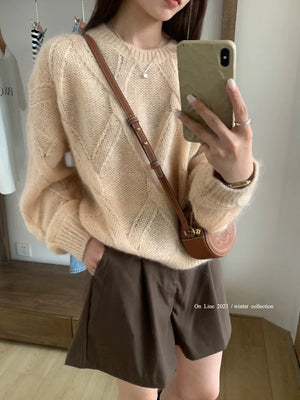 VILZSTUDIOS Soft Loose Knit Sweater