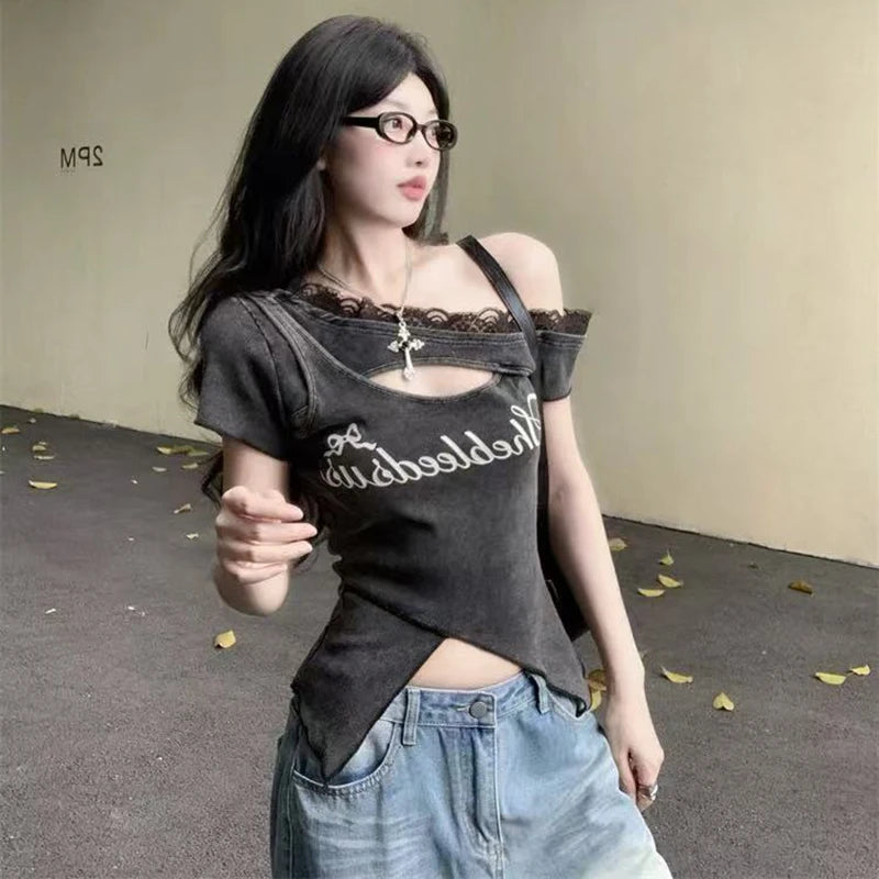 VILZSTUDIOS Lace Off-Shoulder Slim Fit T-Shirt
