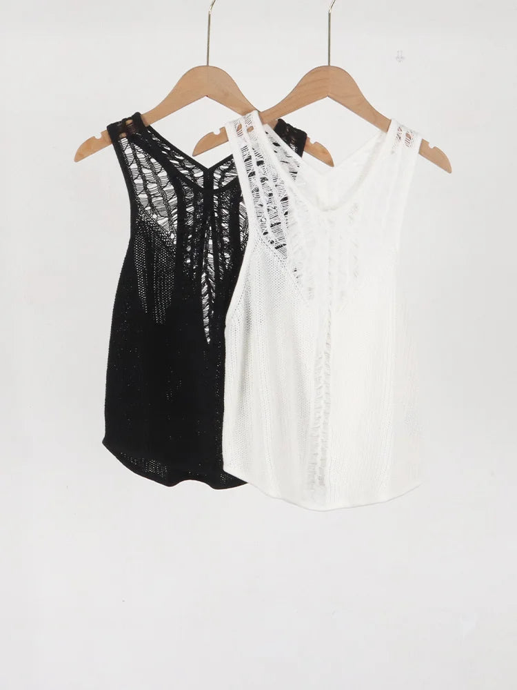 VILZSTUDIOS Sleek Slim Fit Hollow Knit Tank Top