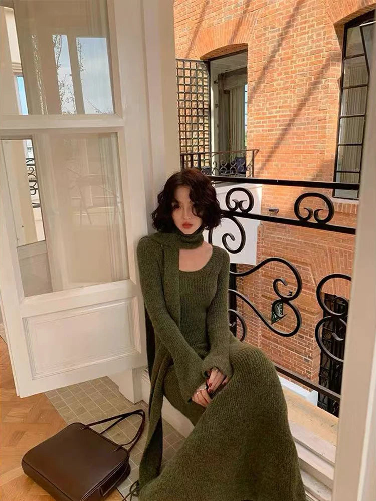 VILZSTUDIOS Elegant Knitted Maxi Dress