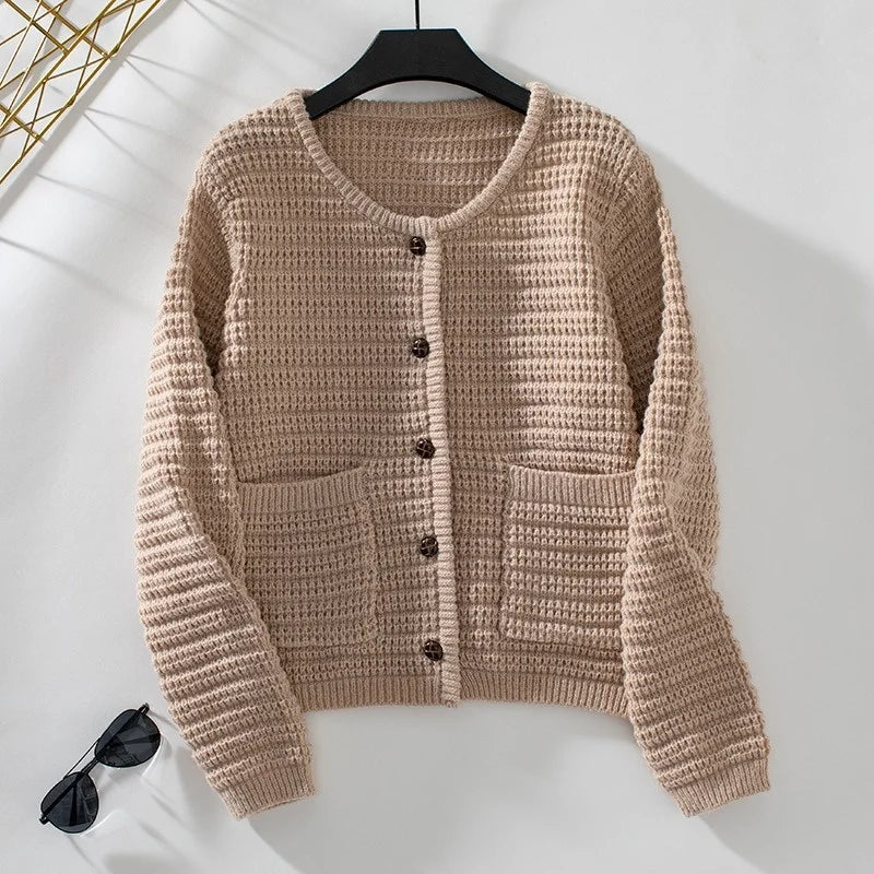 VILZSTUDIOS Cozy Knit Cardigan