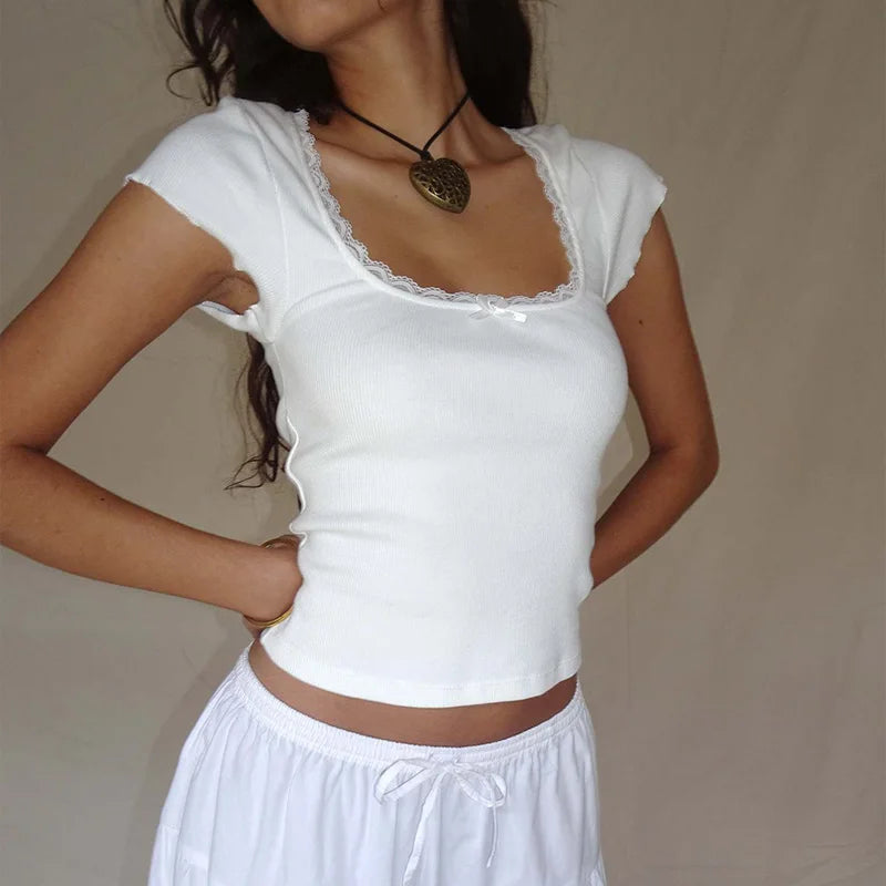VILZSTUDIOS Vintage Lace Trim Knitted Square Crop Top