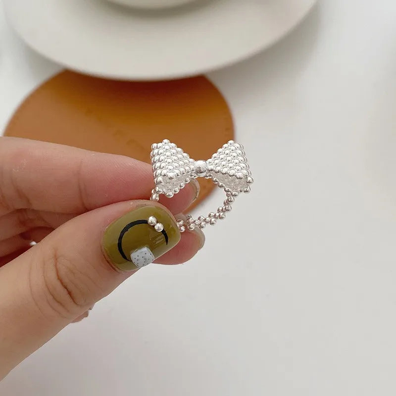 VILZSTUDIOS Geometric Bowtie Ribbon Punk Beaded Ring
