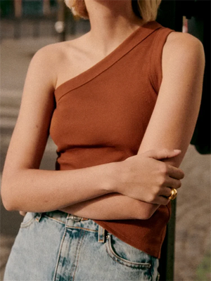 VILZSTUDIOS Chic French Slim Off Shoulder T-Shirt