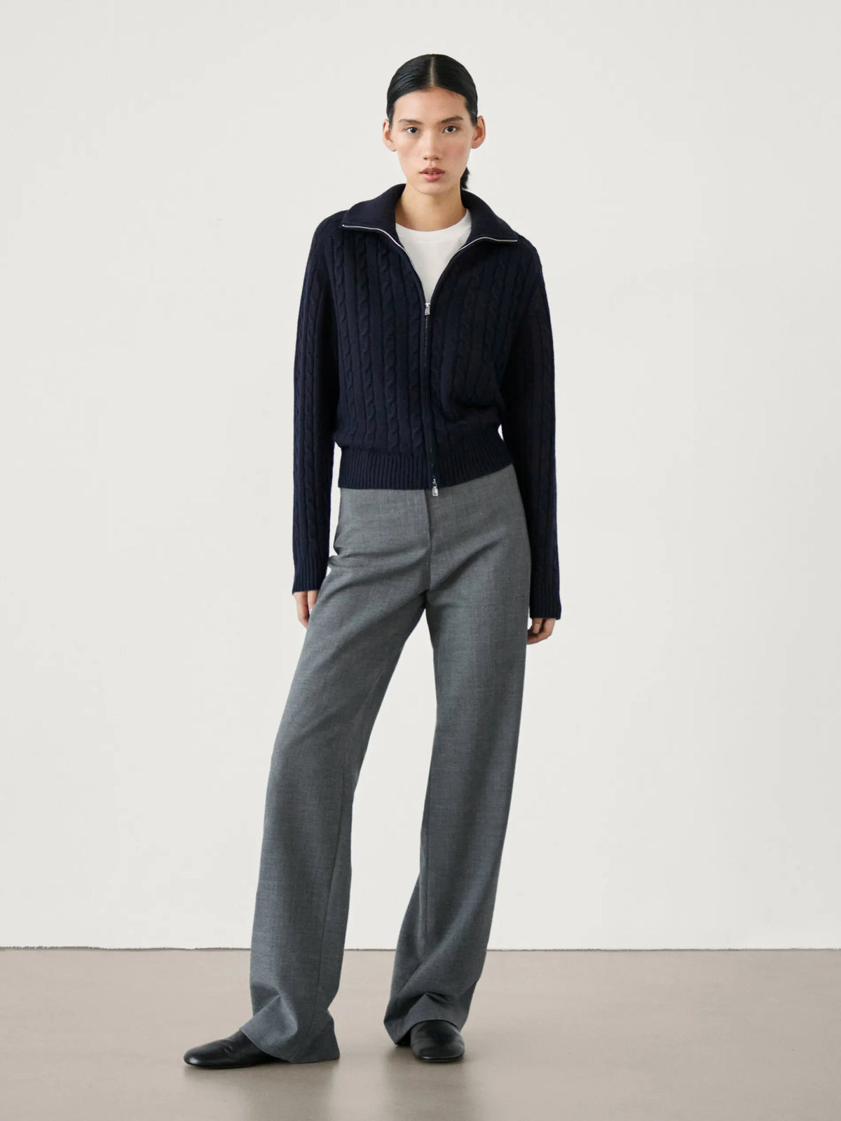 VILZSTUDIOS Casual Knitted High Neck Cardigan
