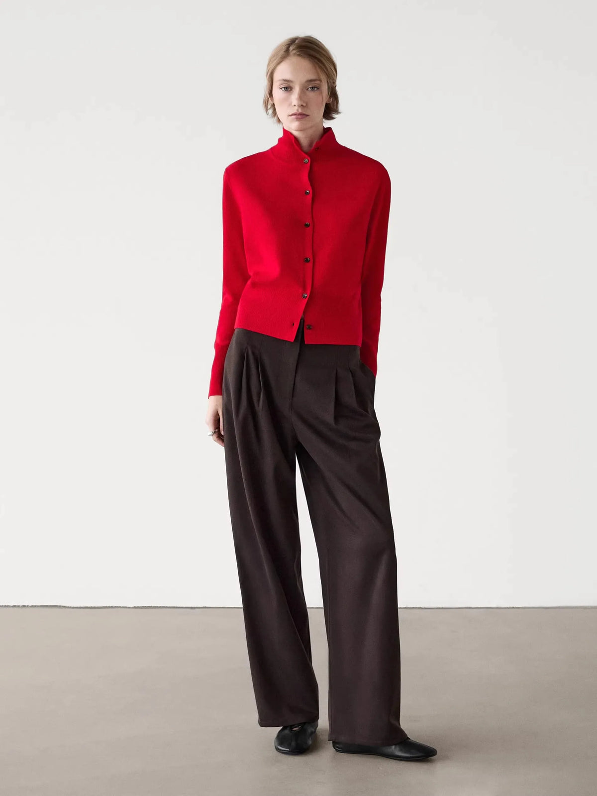 VILZSTUDIOS Minimalist High Neck Knit Cardigan