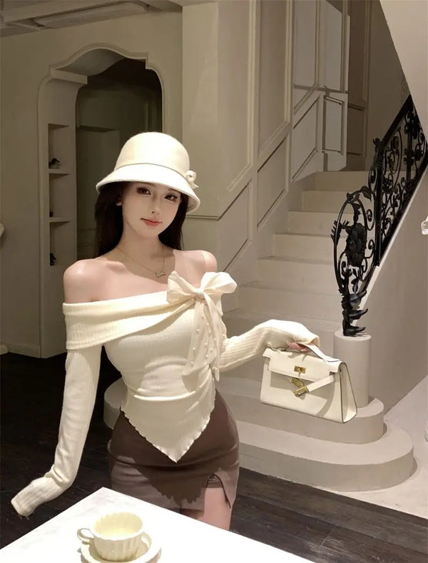 Elegant Bow Knitted Sweater