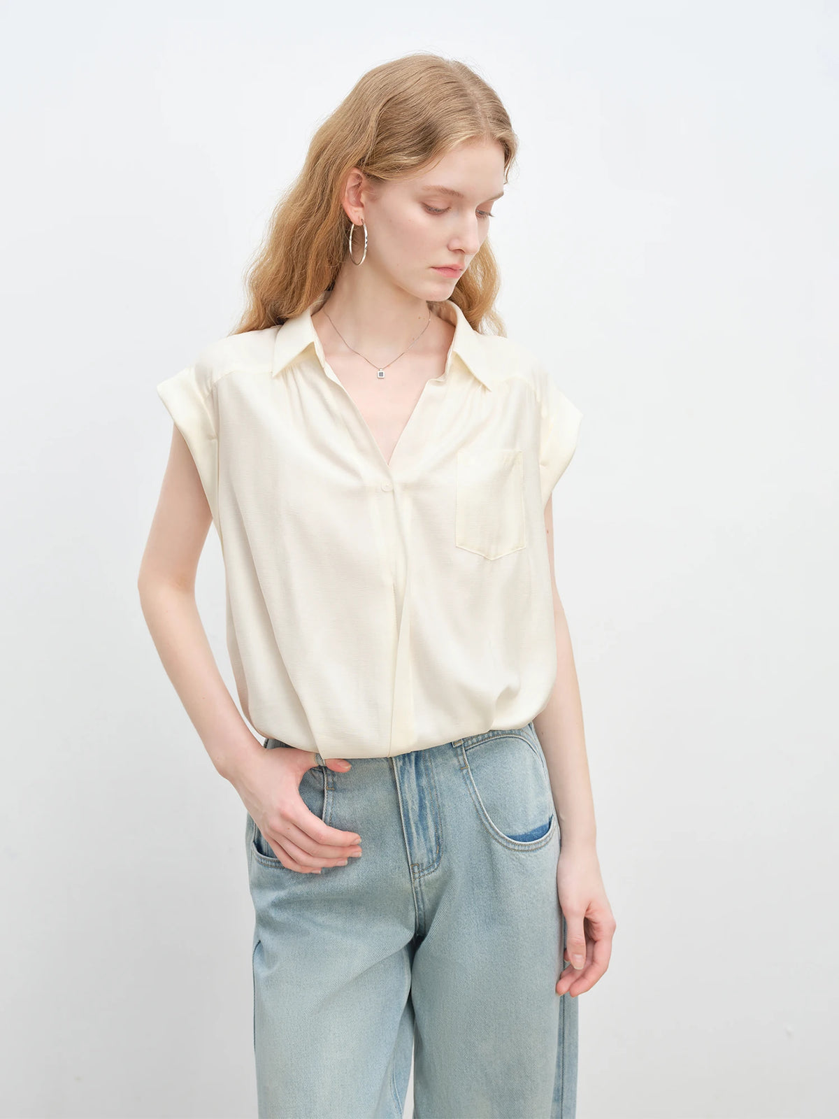 VILZSTUDIOS French Lazy Relaxed V-Neck Commuter Blouse